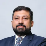 Dr. Umar Kayani, Associate Professor